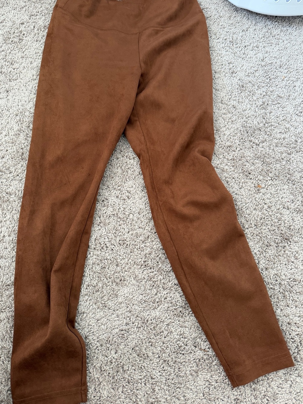 White House Black Market Runway Legging in Rich Brown